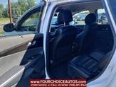Thumbnail of 2017 Snow White Pearl Kia Sorento