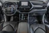 Thumbnail of 2023 Celestial Silver Toyota Highlander