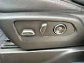 Thumbnail of 2025 Onyx Black GMC Yukon XL
