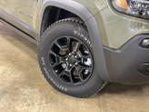 Thumbnail of 2021 Green Jeep Cherokee