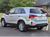 Thumbnail of 2015 SILVER Kia Sorento