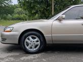 Thumbnail of 1995 Gold Lexus ES 300