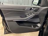 Thumbnail of 2022 Black Sapphire Metallic BMW X7