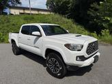 Thumbnail of 2020 Super White Toyota Tacoma