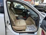 Thumbnail of 2007 White Lexus ES 350