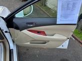 Thumbnail of 2007 White Lexus ES 350