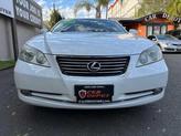 Thumbnail of 2007 White Lexus ES 350