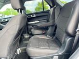 Thumbnail of 2021 Oxford White Ford Explorer