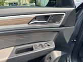 Thumbnail of 2021 Platinum Gray Metallic Volkswagen Atlas