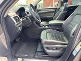 Thumbnail of 2021 Platinum Gray Metallic Volkswagen Atlas