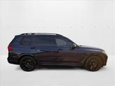 Thumbnail of 2021 Tanzanite Blue II Metallic BMW X7