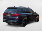 Thumbnail of 2021 Tanzanite Blue II Metallic BMW X7