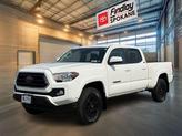 Photo of 2022 White Toyota Tacoma