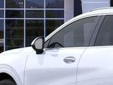 Thumbnail of 2025 Iridescent White Tricoat Buick Envision