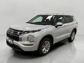 Thumbnail of 2025 White Diamond Mitsubishi Outlander