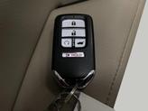 Thumbnail of 2018 White Diamond Pearl Honda CR-V