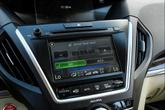 Thumbnail of 2017 White Diamond Pearl Acura MDX