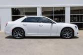 Thumbnail of 2020 Bright White Clearcoat Chrysler 300