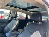 Thumbnail of 2015 White Platinum Metallic Tri-Coat Ford Edge