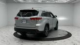 Thumbnail of 2018 Celestial Silver Metallic Toyota Highlander