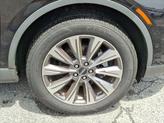 Thumbnail of 2022 Infinite Black Metallic Clearcoat Lincoln Corsair