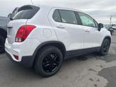 Thumbnail of 2018 Summit White Chevrolet Trax