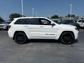 Thumbnail of 2020 Bright White Clearcoat Jeep Grand Cherokee