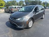Thumbnail of 2019 Granite Crystal Metallic Clearcoat Chrysler Pacifica