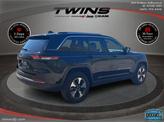 Thumbnail of 2023 Diamond Black Crystal Pearlcoat Jeep Grand Cherokee