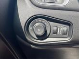 Thumbnail of 2018 Alpine White Jeep Renegade