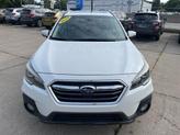 Thumbnail of 2019 Crystal White Pearl Subaru Outback