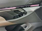 Thumbnail of 2026 Black Sapphire Metallic BMW i5