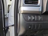 Thumbnail of 2018 Blizzard Pearl Toyota Highlander