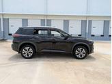 Thumbnail of 2021 Super Black Nissan Rogue