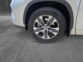 Thumbnail of 2024 Celestial Silver Metallic Toyota Highlander