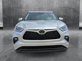 Thumbnail of 2024 Celestial Silver Metallic Toyota Highlander
