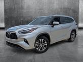 Photo of 2024 Celestial Silver Metallic Toyota Highlander