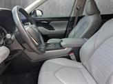 Thumbnail of 2024 Celestial Silver Metallic Toyota Highlander