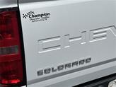 Thumbnail of 2022 Summit White Chevrolet Colorado