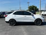 Thumbnail of 2023 Iridescent Pearl Tricoat Chevrolet Equinox