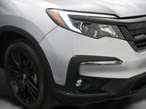 Thumbnail of 2022 Lunar Silver Metallic Honda Pilot
