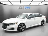 Photo of 2022 Platinum White Pearl Honda Accord