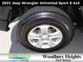 Thumbnail of 2021 Black Clearcoat Jeep Wrangler Unlimited