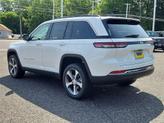 Thumbnail of 2025 Bright White Clearcoat Jeep Grand Cherokee