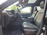 Thumbnail of 2025 Diamond Black Jeep Grand Cherokee