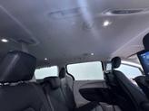 Thumbnail of 2017 Brilliant Black Crystal Pearlcoat Chrysler Pacifica