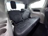 Thumbnail of 2017 Brilliant Black Crystal Pearlcoat Chrysler Pacifica