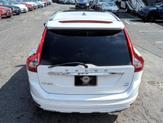 Thumbnail of 2014 Crystal White Pearl Volvo XC60