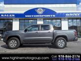 Photo of 2023 Gun Metallic Nissan Frontier