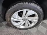 Thumbnail of 2021 Pyrite Silver Metallic Volkswagen Atlas